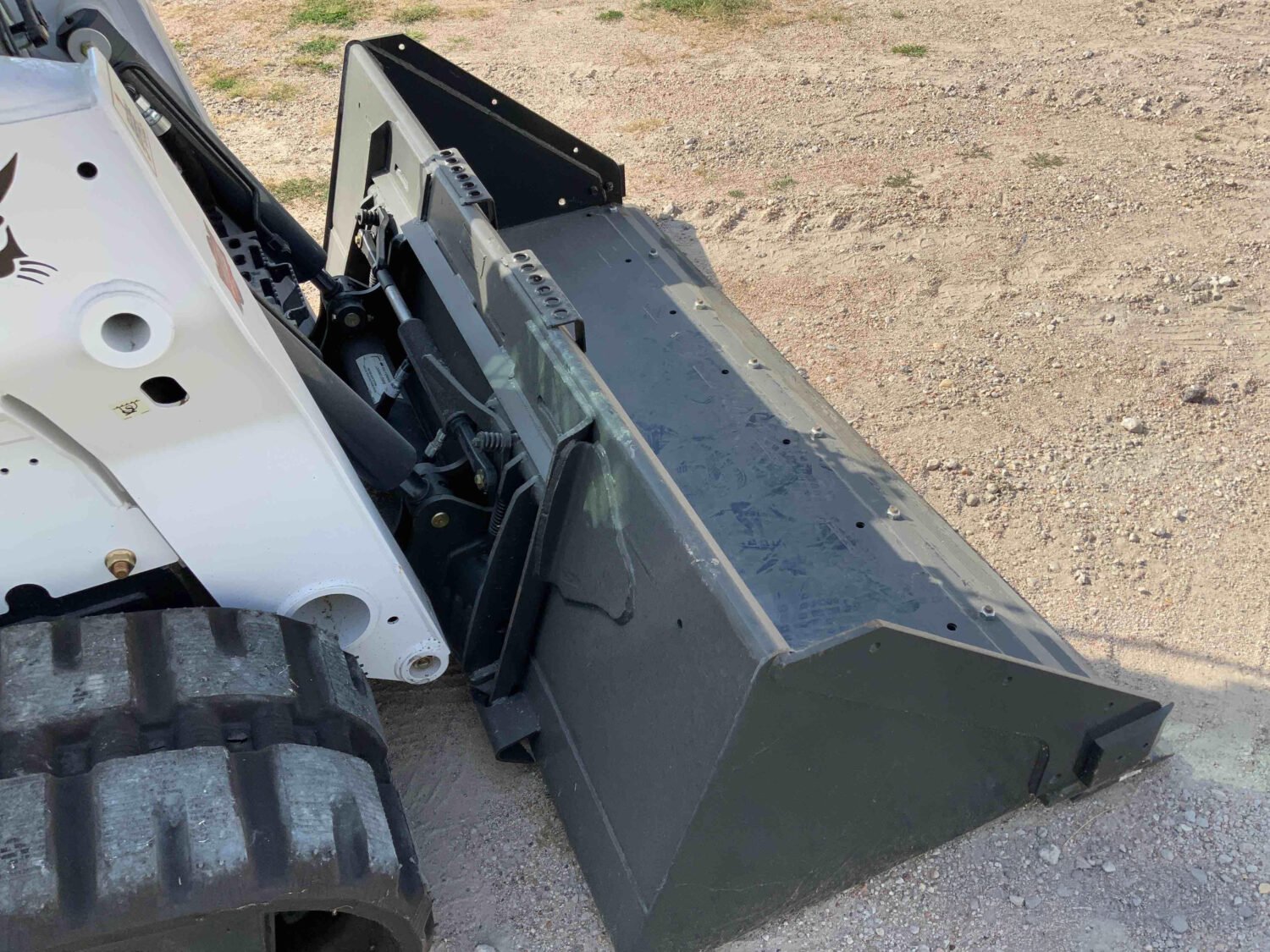 2014 Bobcat T770 (18)