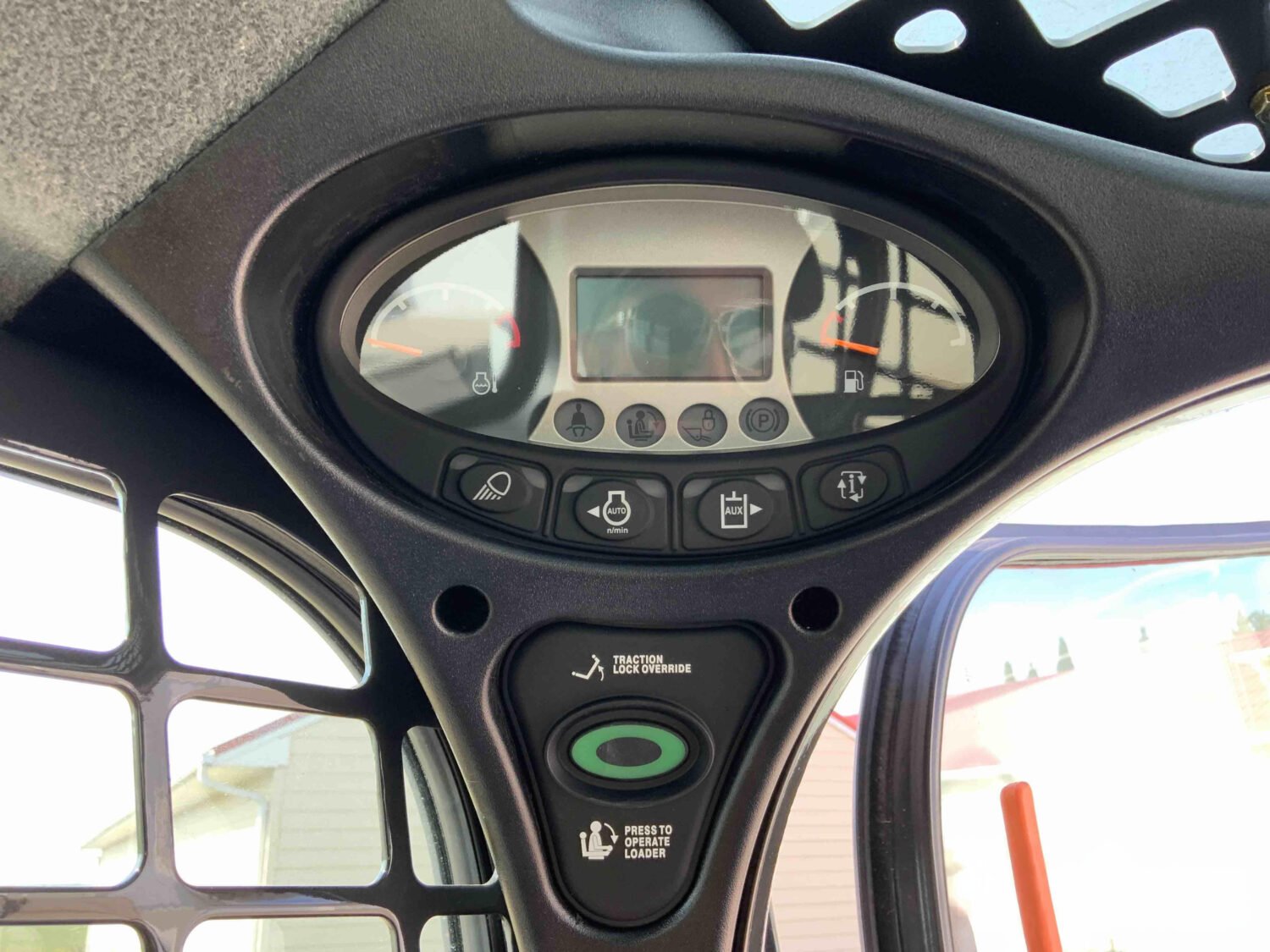 2014 Bobcat T770 (32)