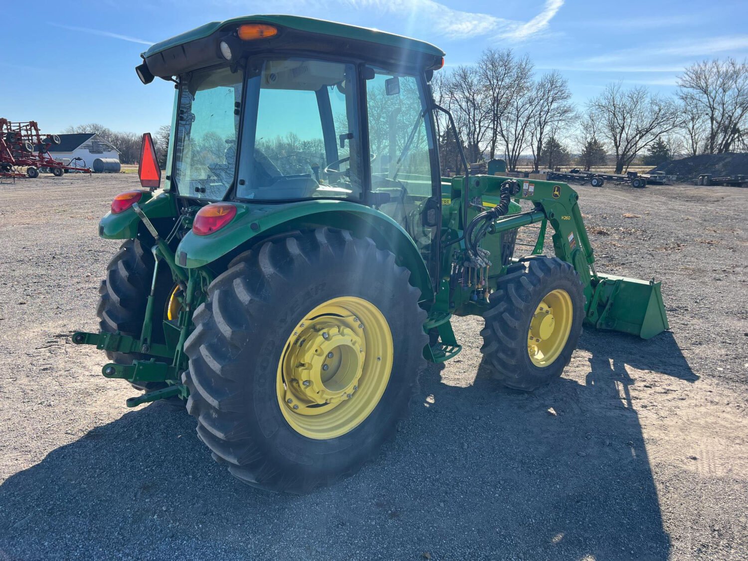 2014 John Deere 5075M (3)