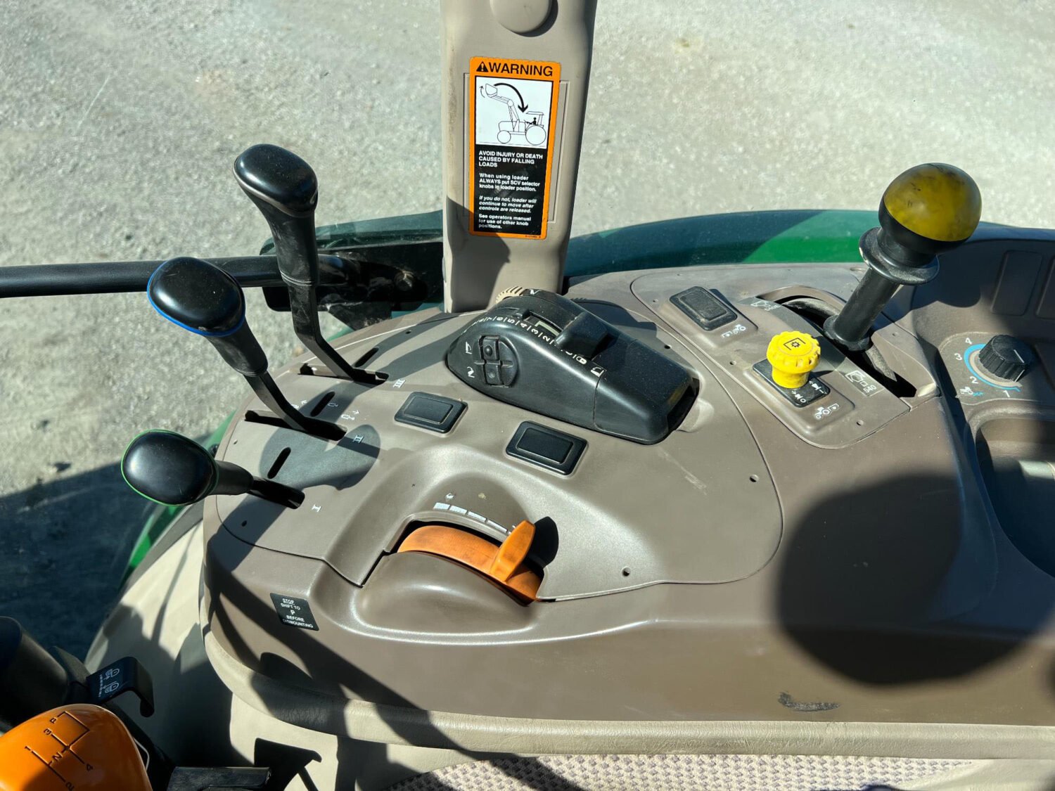 2014 John Deere 5075M (51)