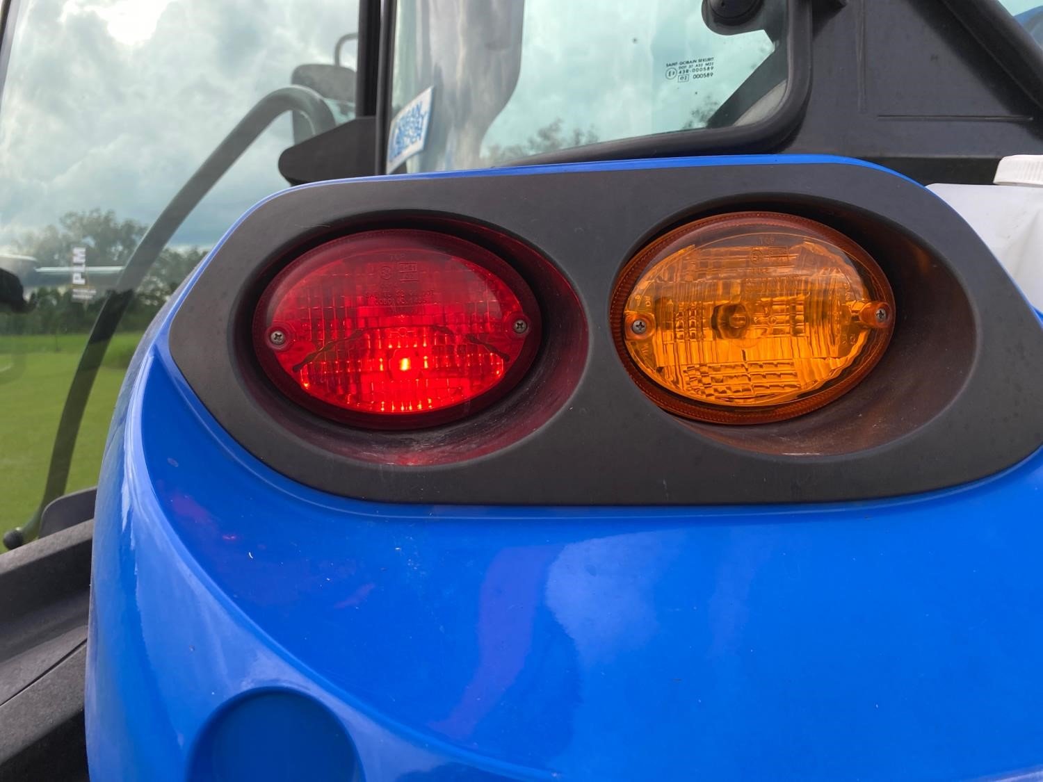 2017 New Holland T4 (29)