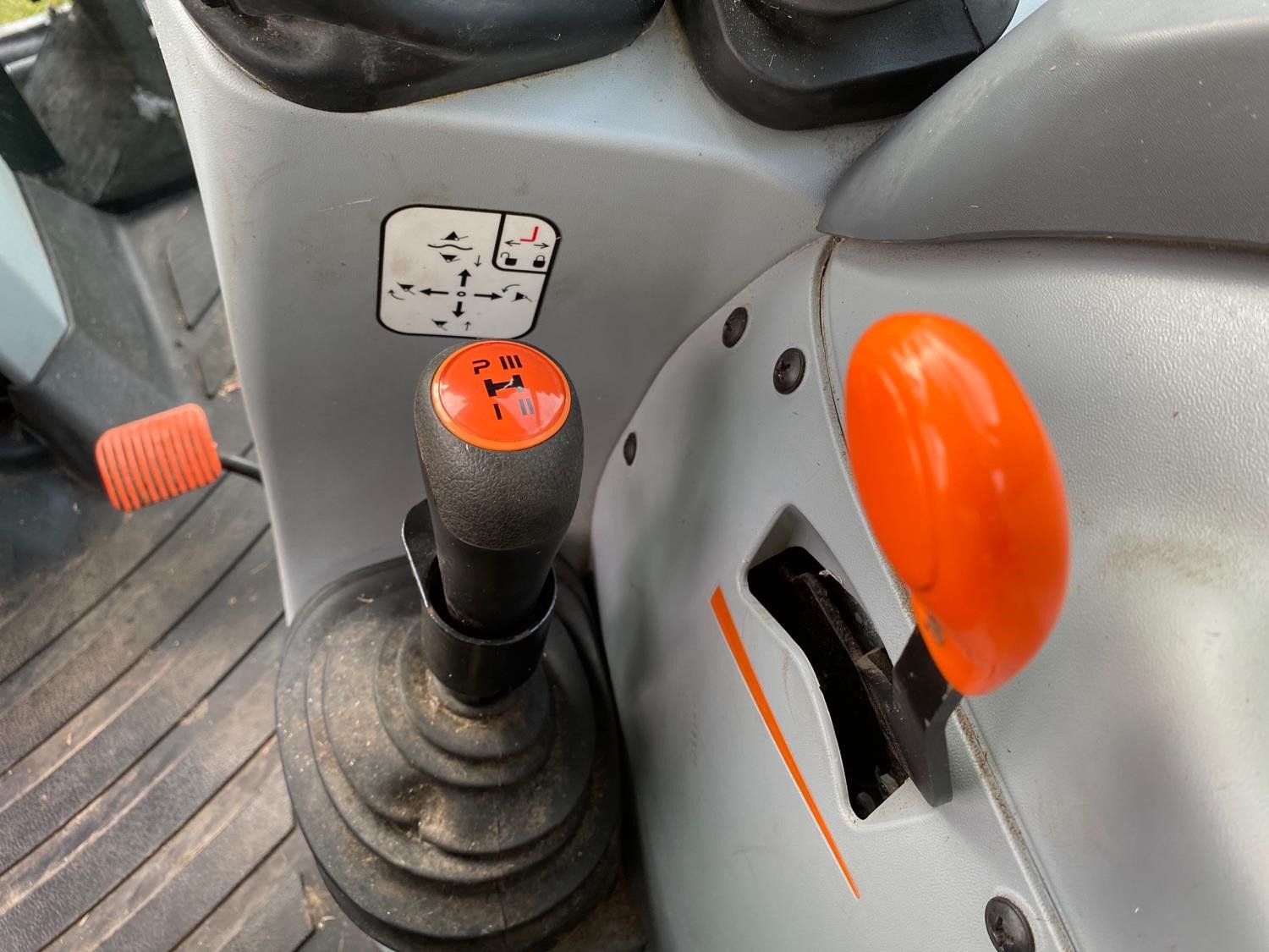 2017 New Holland T4 (97)