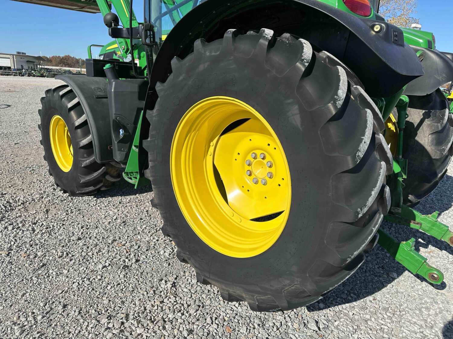 2016 John Deere 6130R (22)