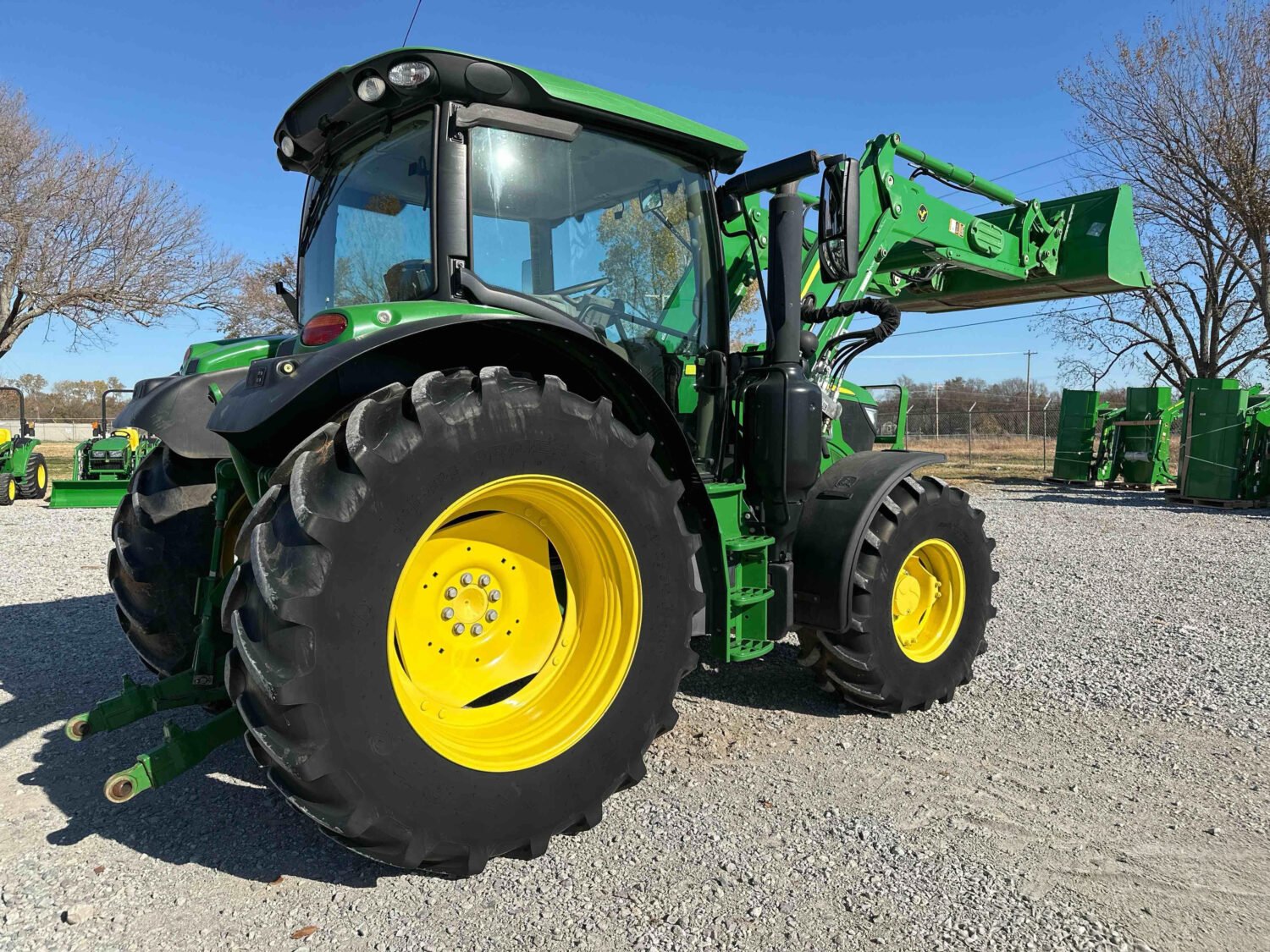 2016 John Deere 6130R (4)