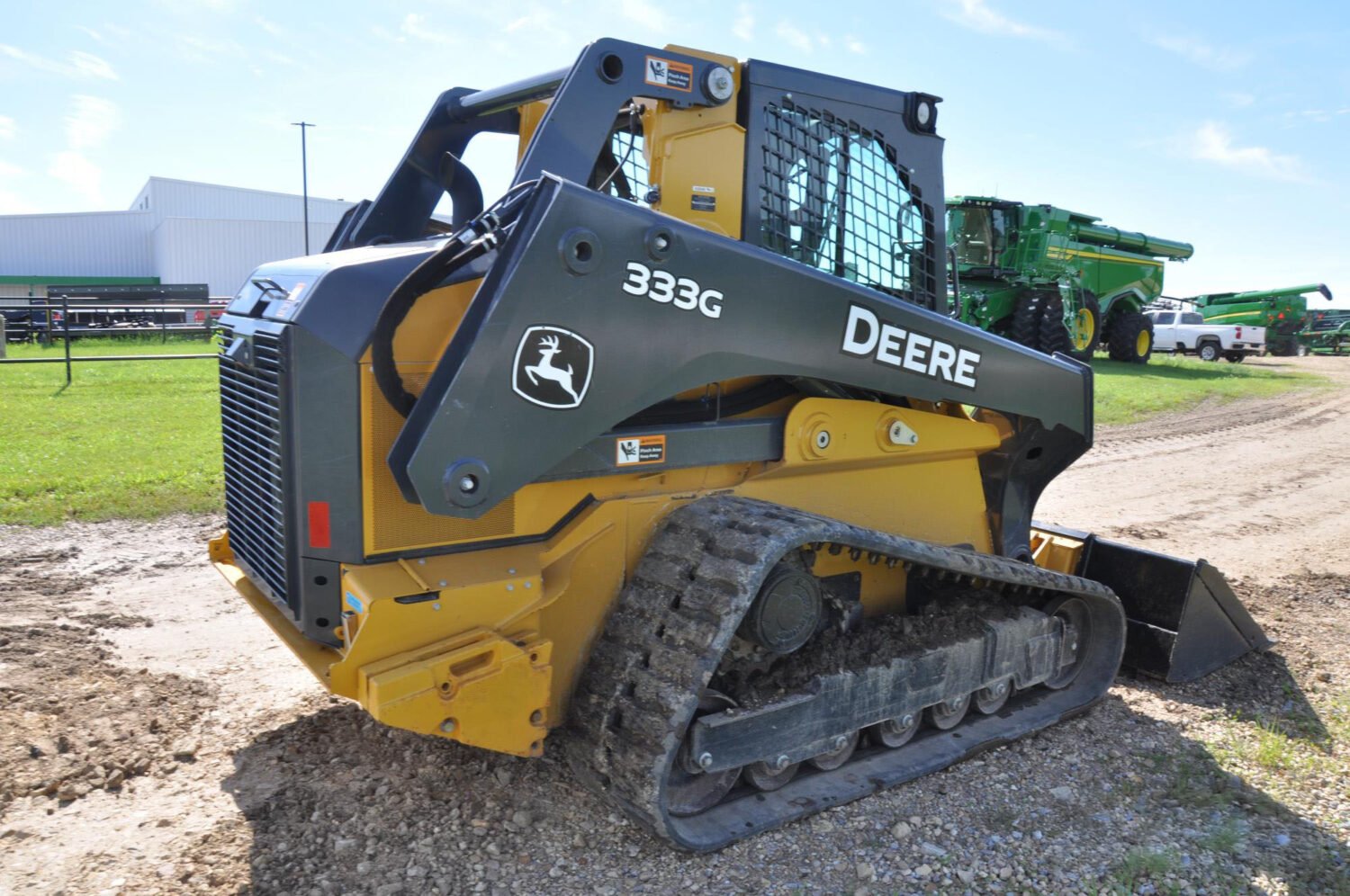 2018 John Deere 333G (4)