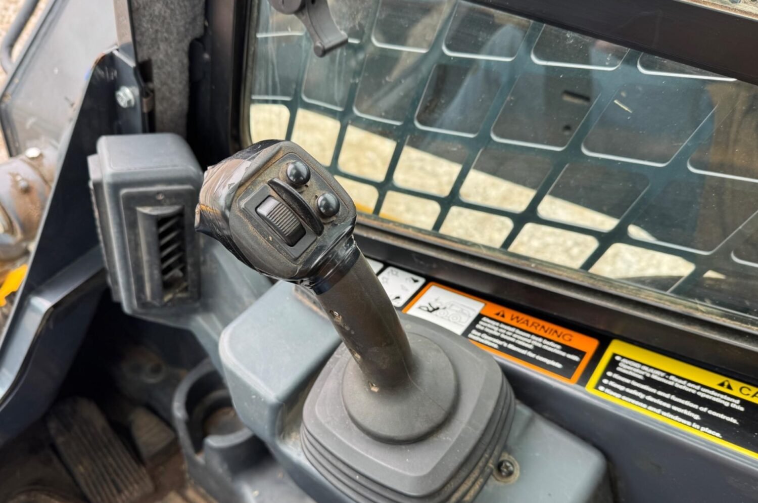 2019 John Deere 333G (16)