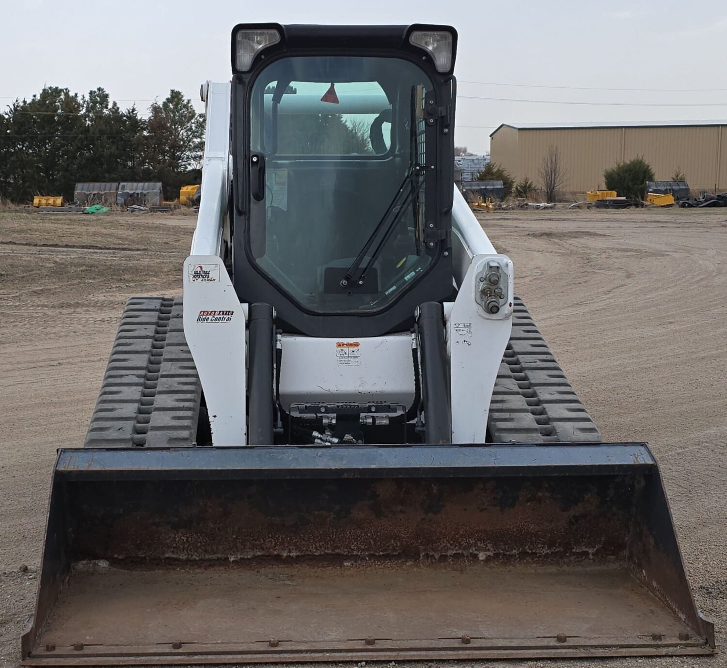 2022 Bobcat T87002