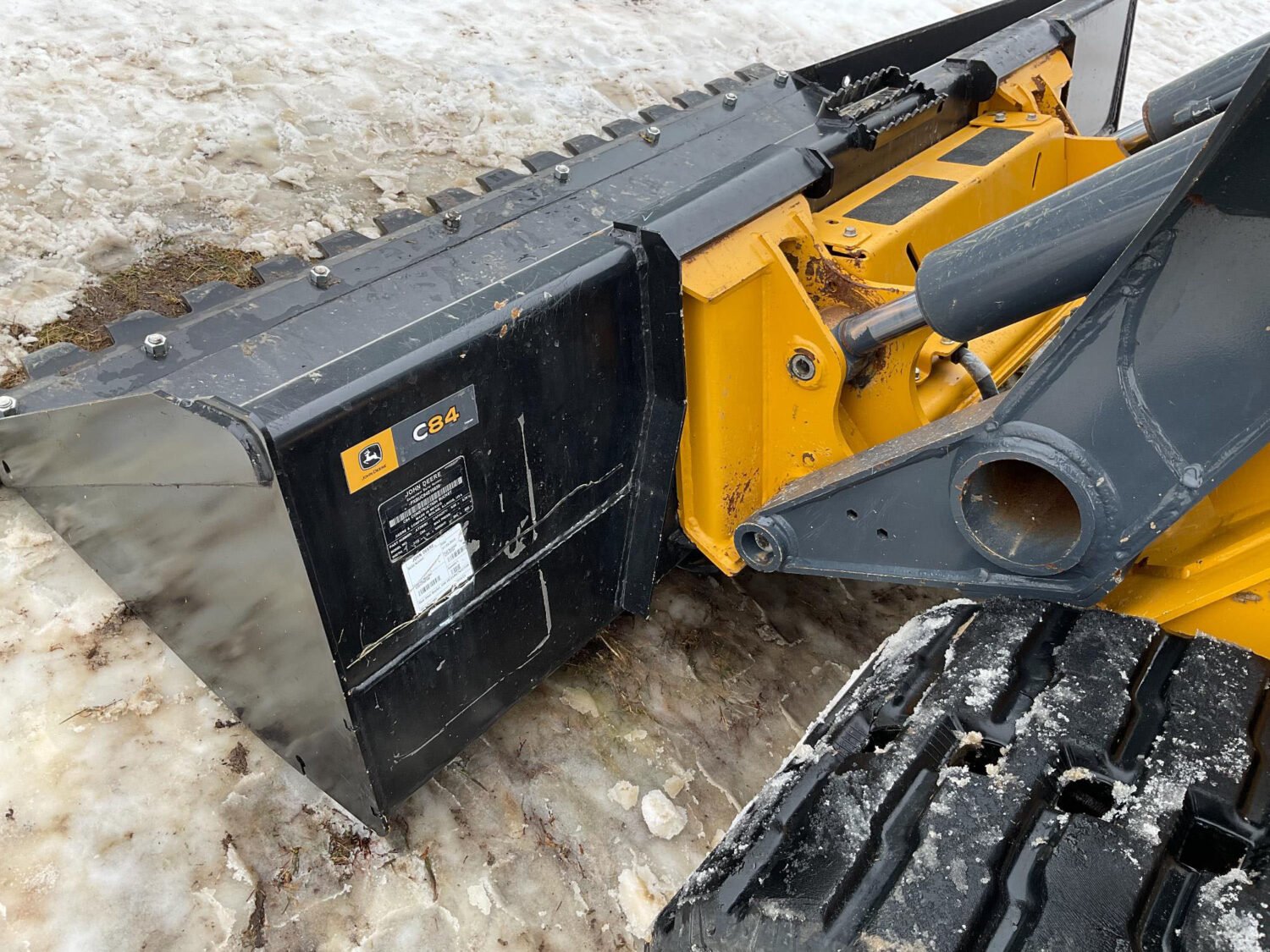 11 2023 John Deere 333G