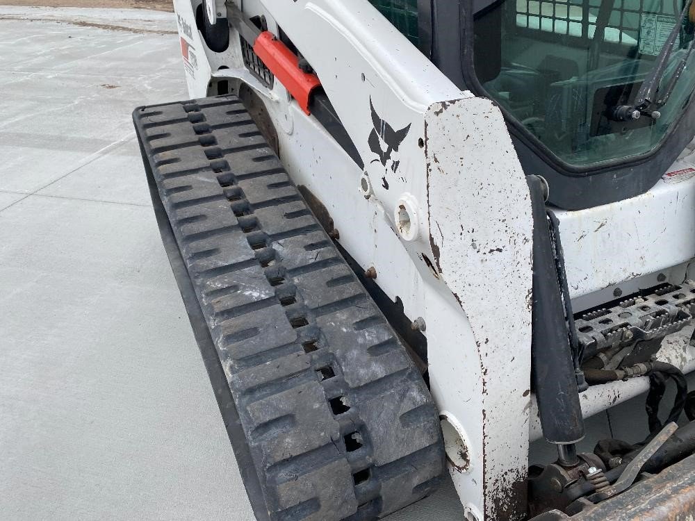 13 2017 Bobcat T770