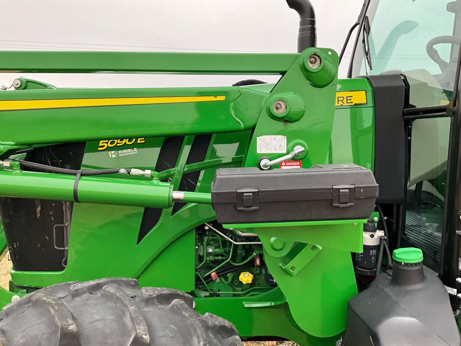 15 2024 John deere 5090E