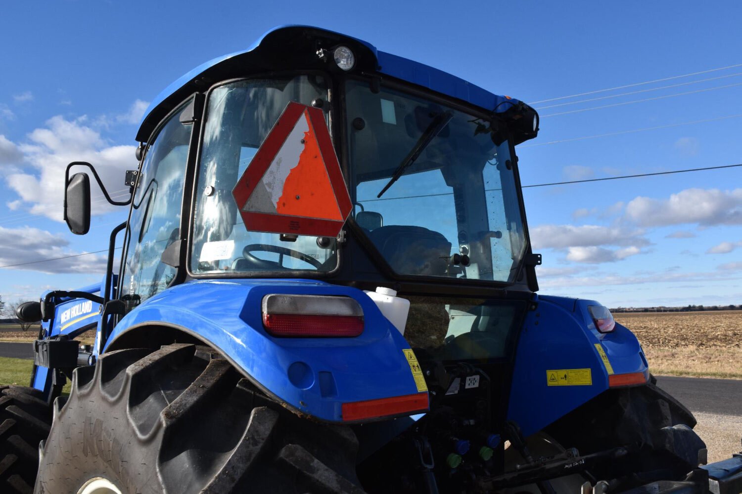 1new-holland-powerstar-110-mfwd-tractor-w-loader-2_f6b10601b18e4b739d75478479f2b601