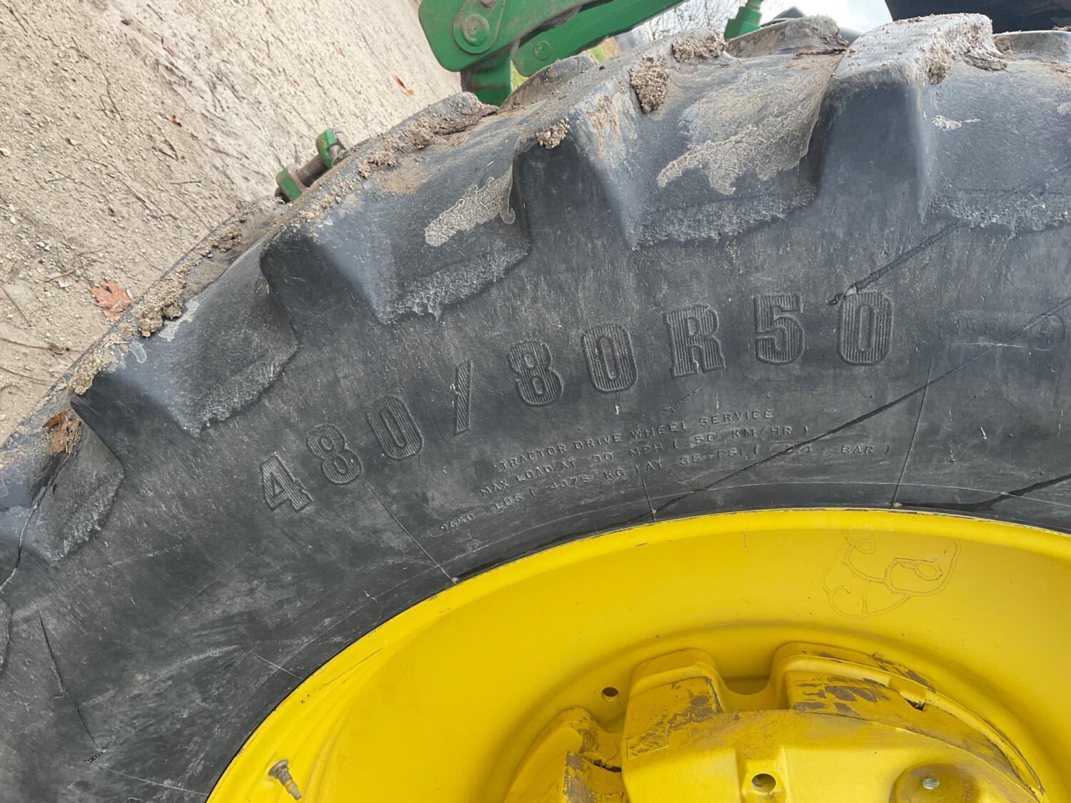 24 2014 John Deere 8345R
