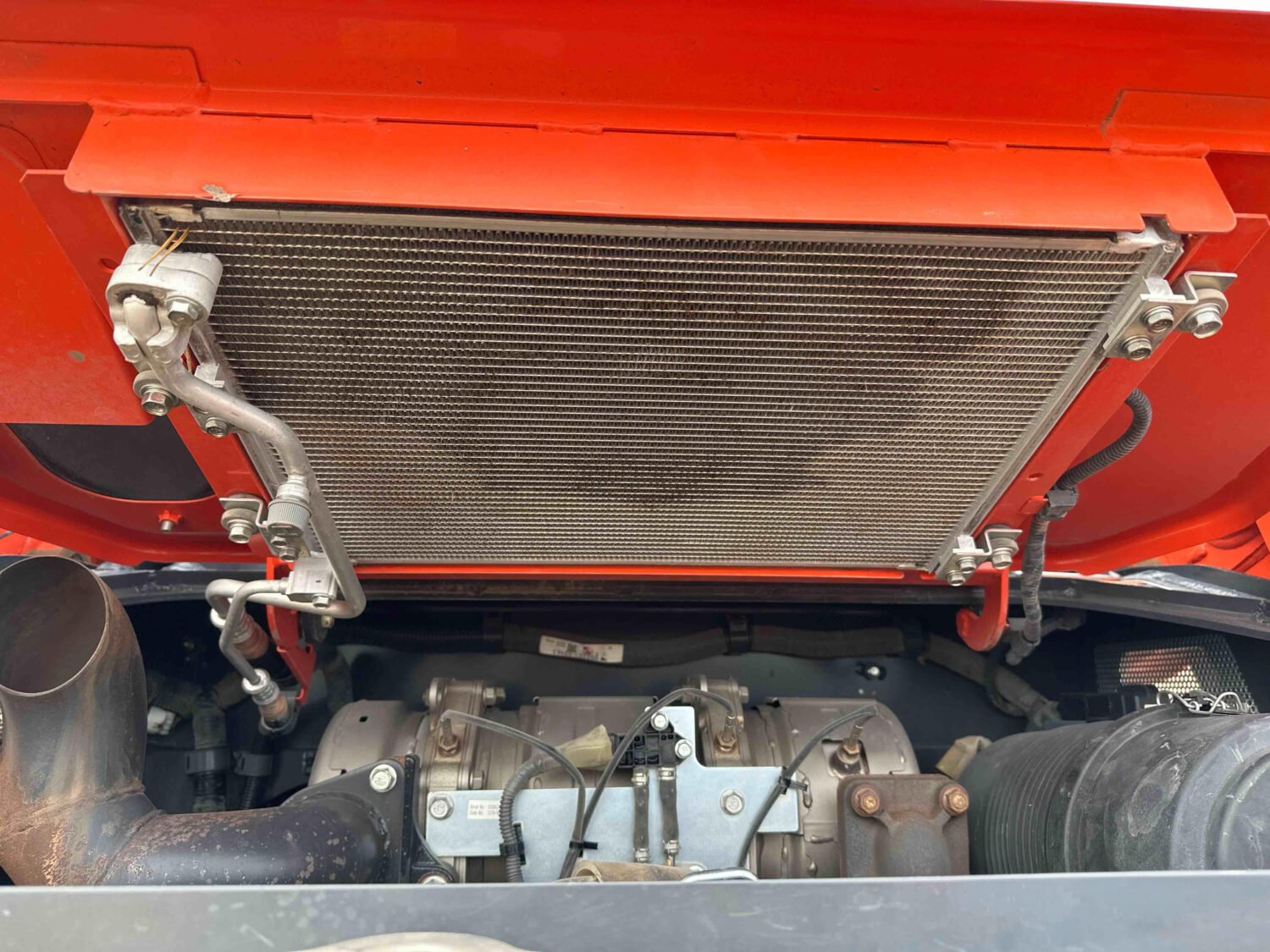 31 2020 Kubota SVL65-2.jpg