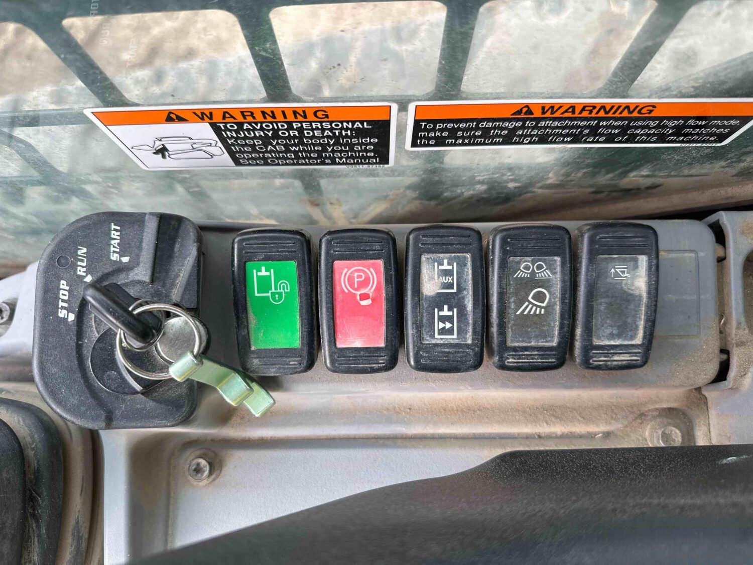 35 2020 Kubota SVL65-2.jpg