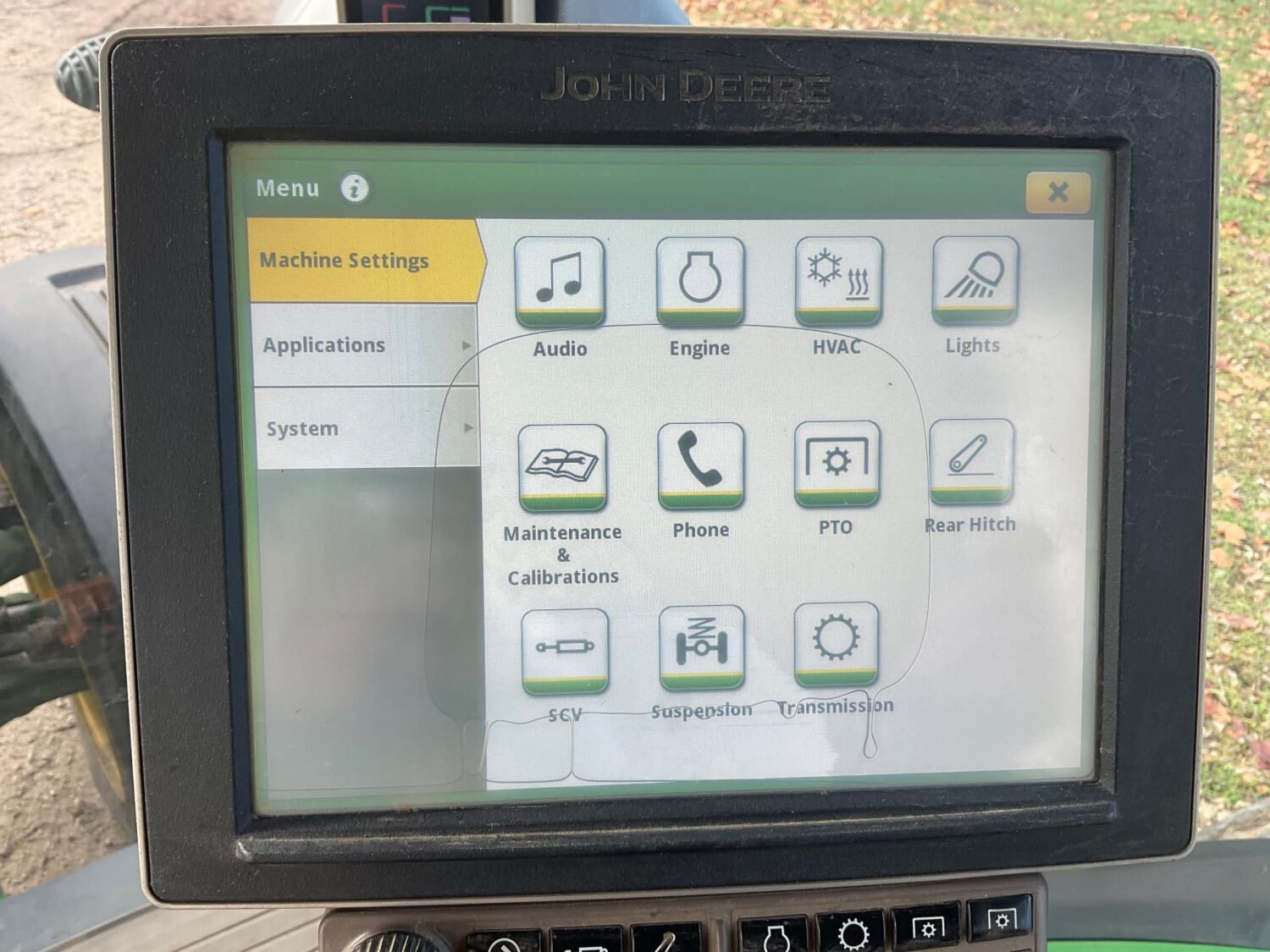 42 2014 John Deere 8345R