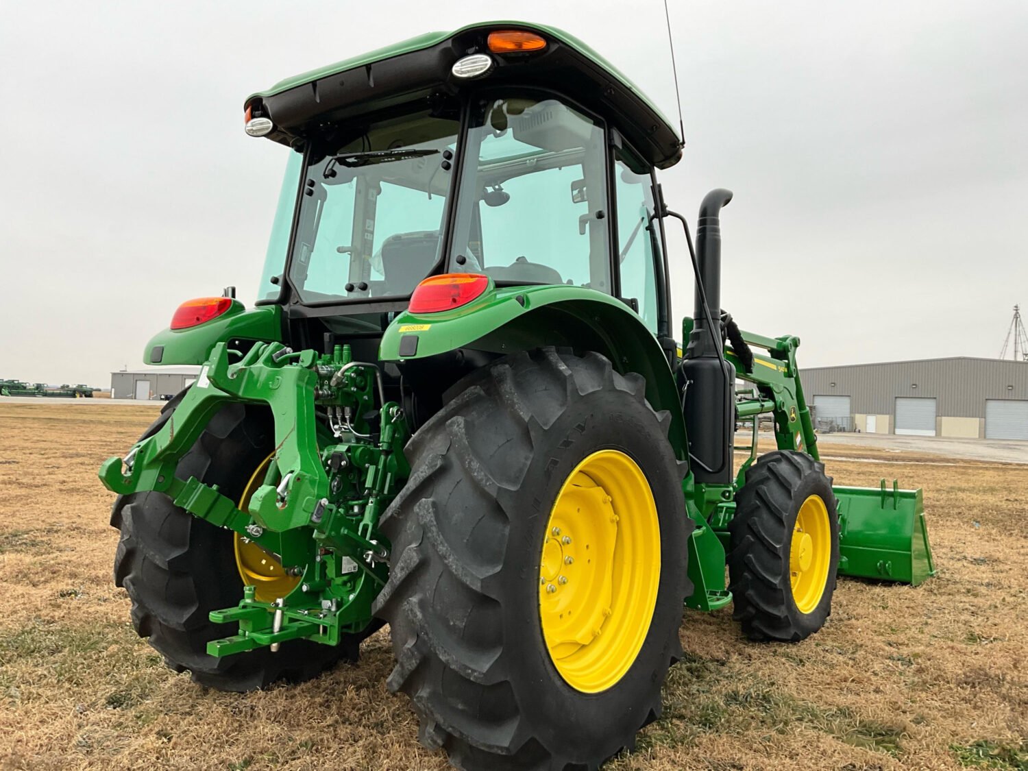 5 2024 John deere 5090E